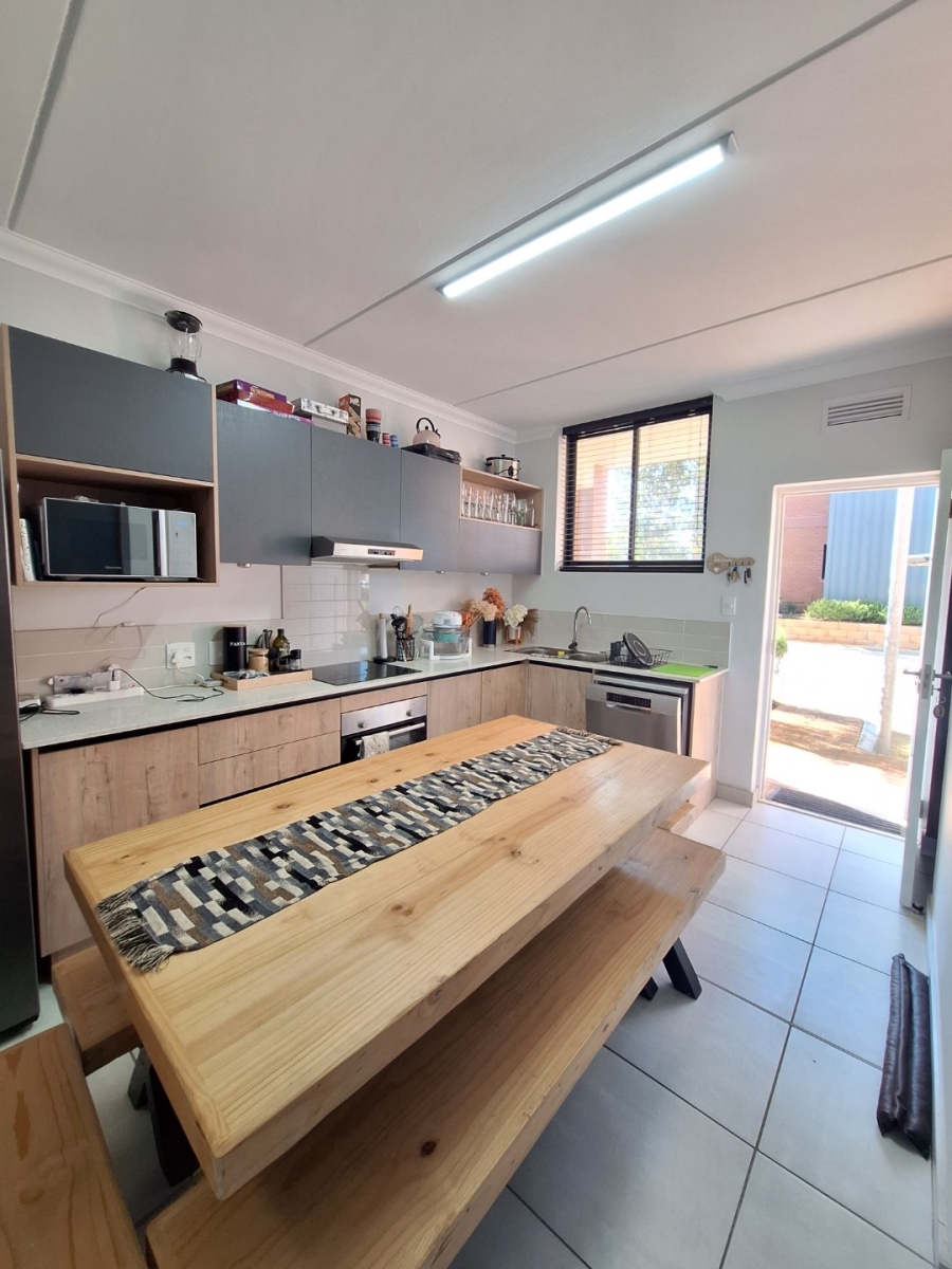 2 Bedroom Property for Sale in Vredekloof Western Cape